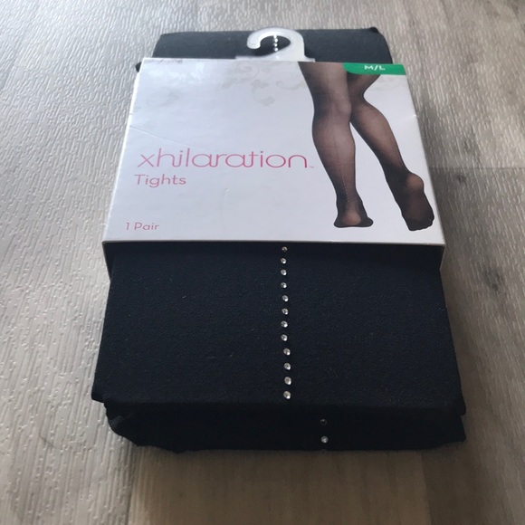 trendy black holiday tights // stockings🎄 - Picture 5 of 5